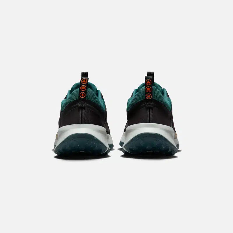 Nike Juniper Trail 2