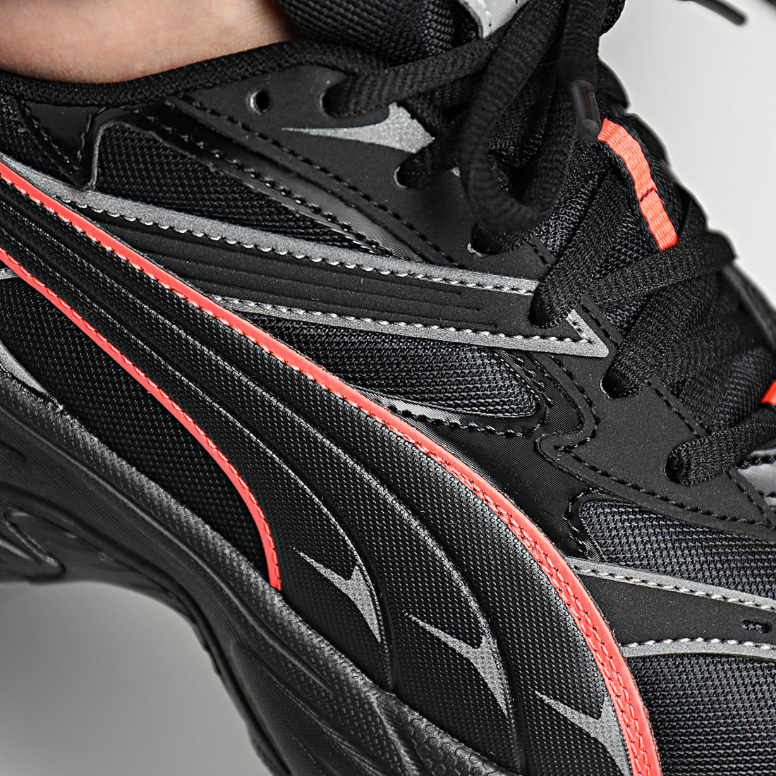 Puma Morphic Athletic